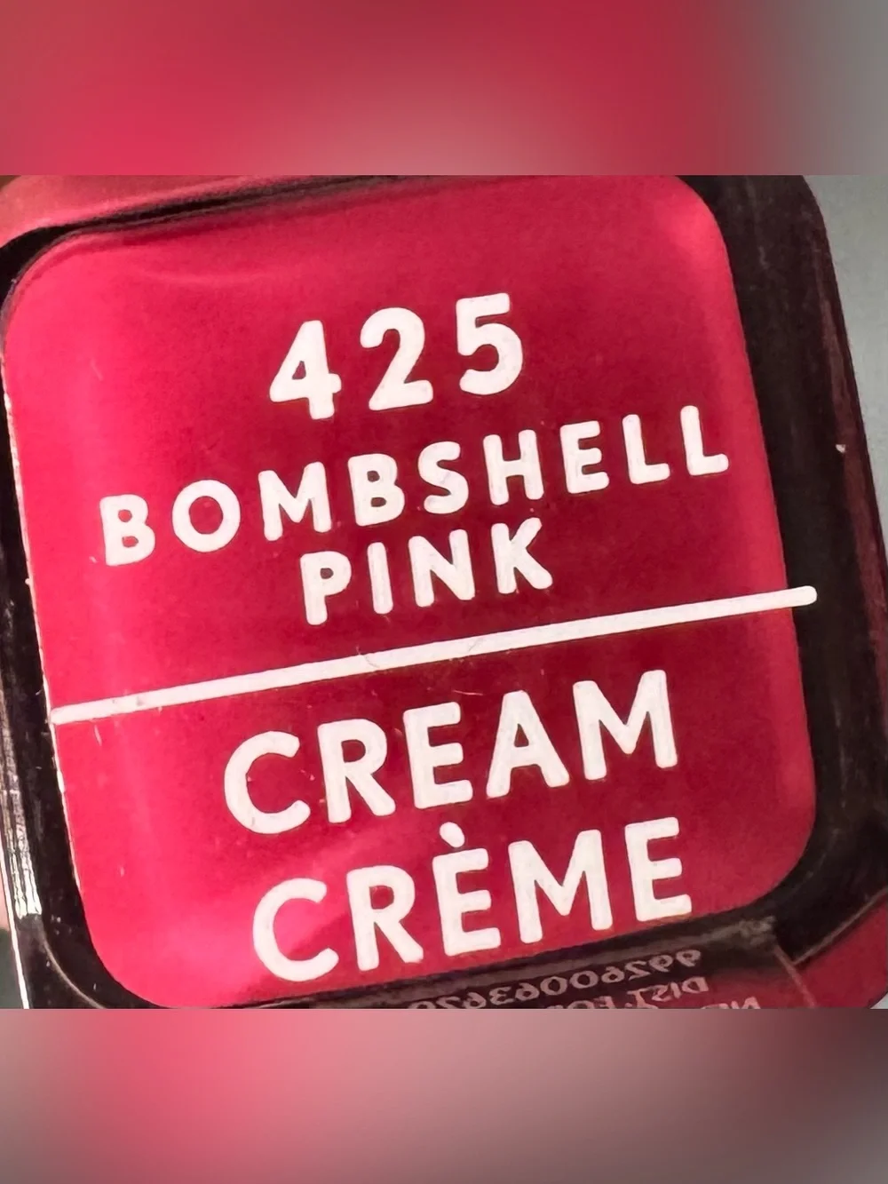 COVERGIRL Exhibitionist Crème Lipstick 425 bombshell Hot Pink Barbie color summe